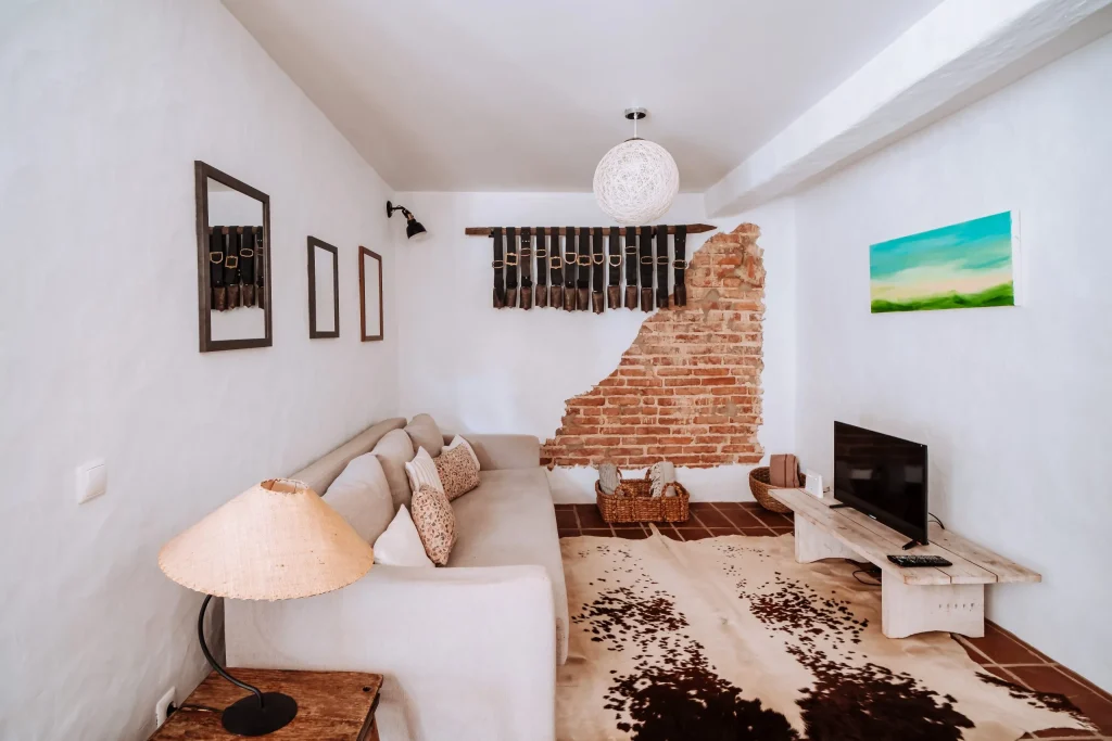 Interior Context